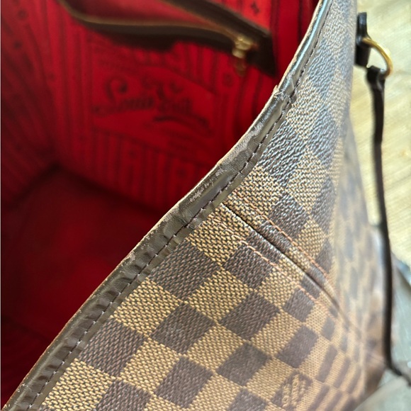 Authentic Louis Vuitton Neverful GM - Picture 8 of 10